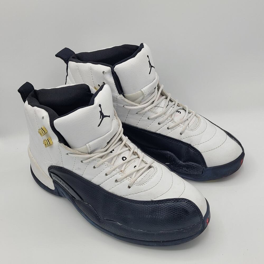 Air Jordan 12 Retro taxi 130690-101 black white men's size 8.5 - Picture 2 of 9